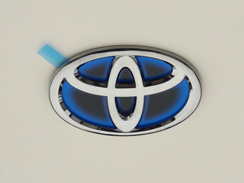 toyota-rav4-v-hybrid-emblemat-logo-klapy-tyl-18-24-a75403-42070-ed-car.pl-4860205