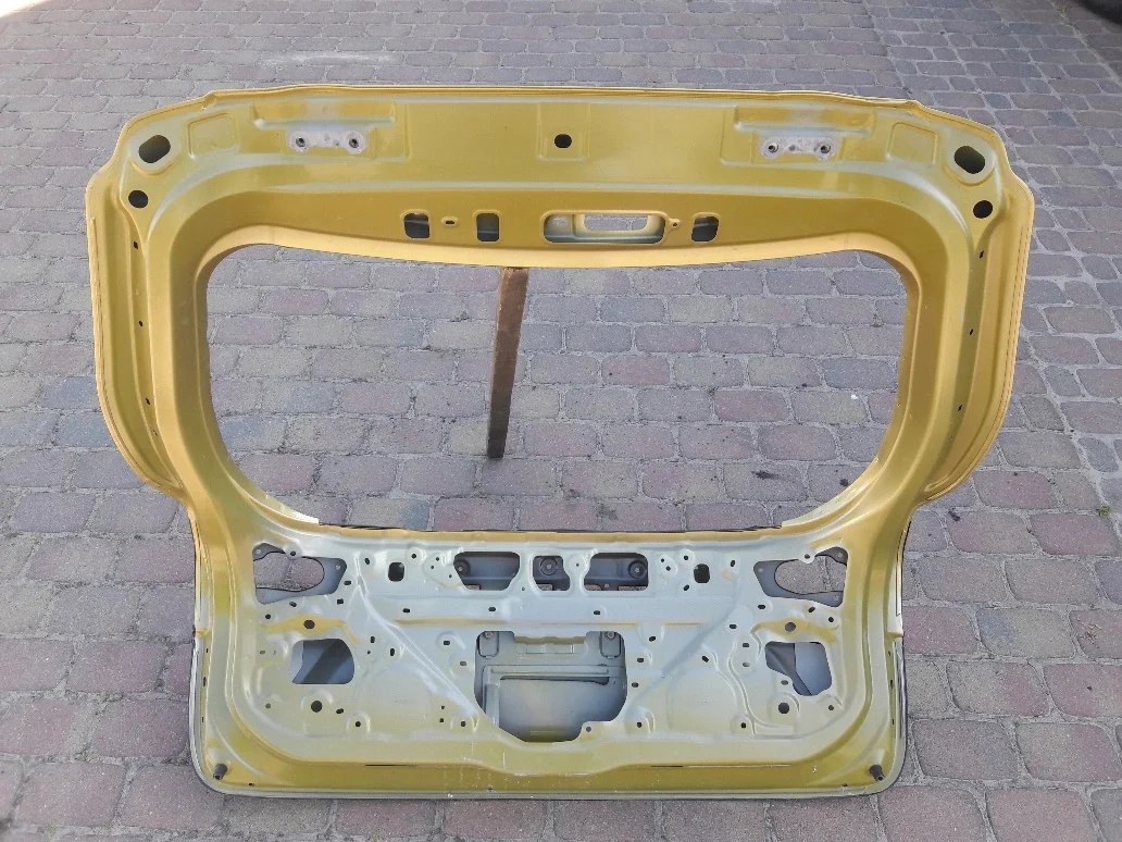 toyota-yaris-cross-klapa-tyl-tylna-20-67005-0d800-67005-0d811-ed-car.pl-6908371