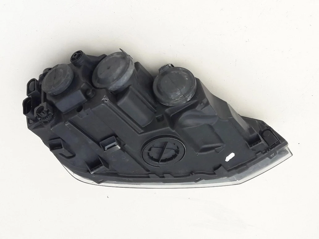 vw-polo-vi-2g1-lampa-lewa-silniczek-reflektor-lewy-przod-17-2g1941005-ec-90099316-5ge941607c-ed-car.pl-6889343