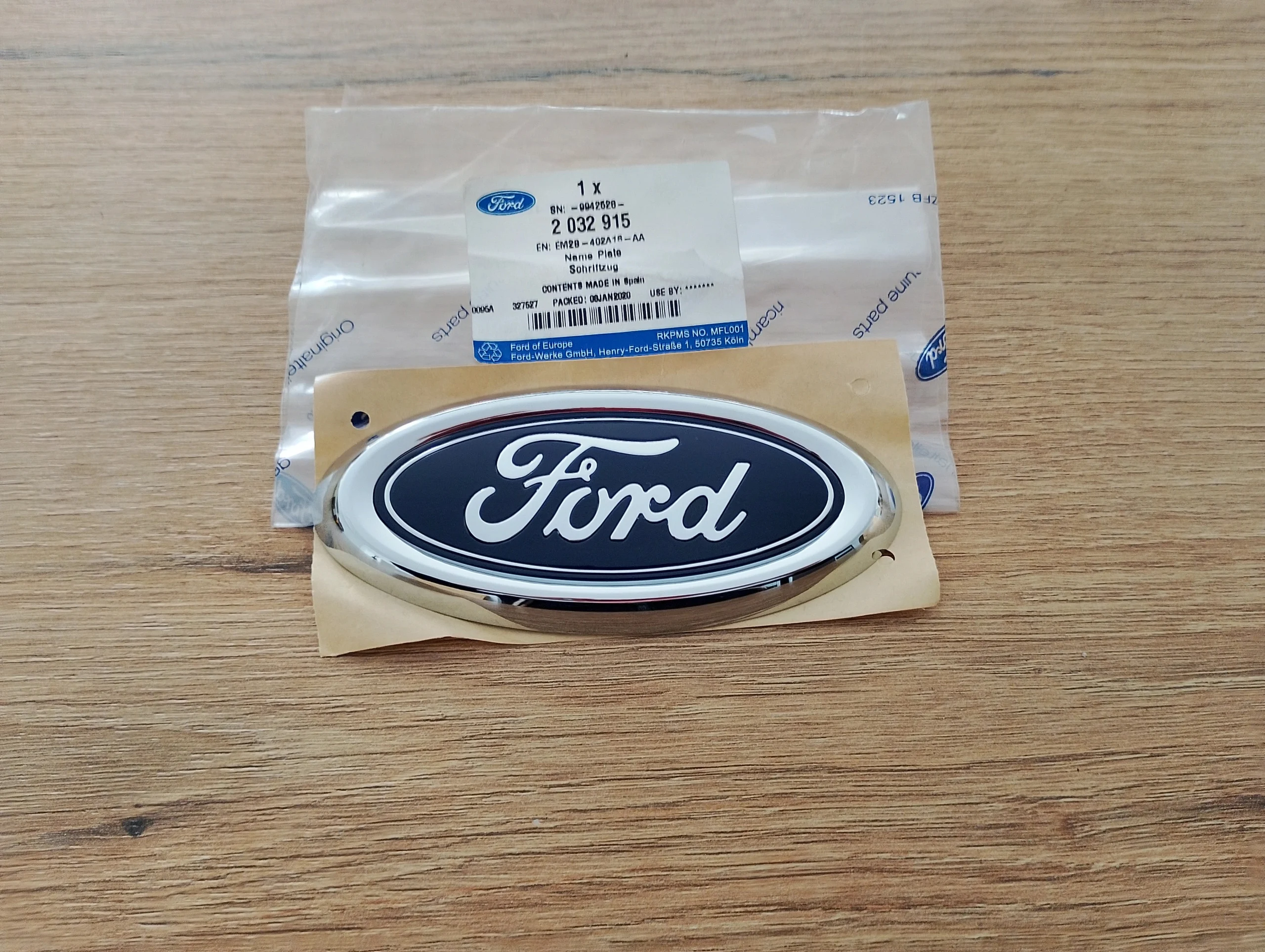 ford-galaxy-iii-mk3-emblemat-znaczek-szyby-klapy-tyl-15-23-em2b-402a16-aa-2032915-em2b402a16aa-ed-car.pl-7190321