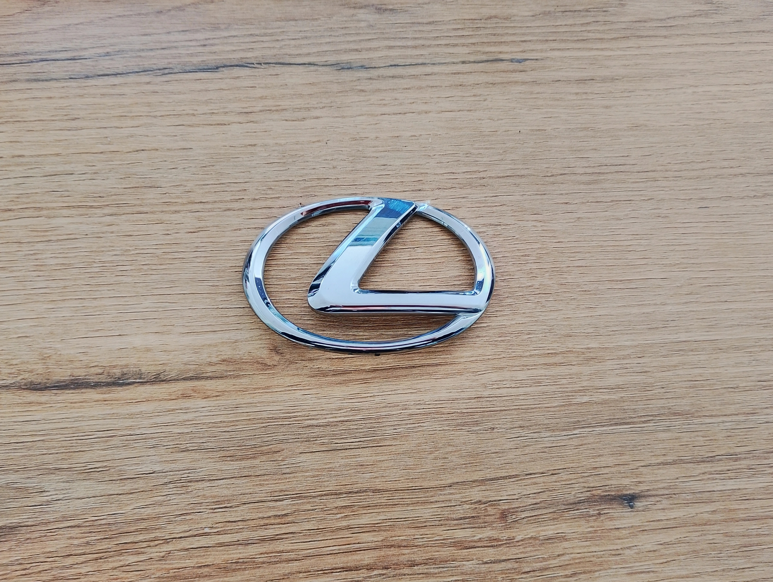 lexus-ls460-ls600h-lfa-nx-emblemat-znaczek-klapy-tyl-90975-02084-90975-02212-ed-car.pl-7188606