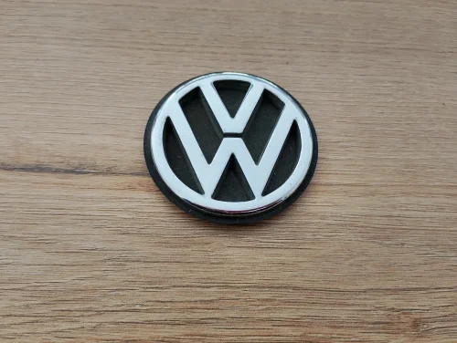 vw-golf-iii-passat-b4-vento-emblemat-znaczek-klapy-tyl-3a9853630-ed-car-ed-car.pl-7190433