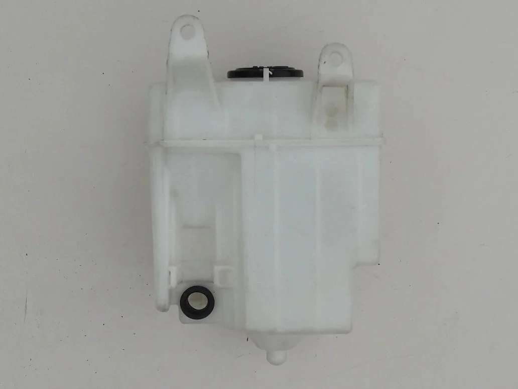 hilux-vi-nowy-zbiorniczek-plynu-spryskiwaczy-szyby-przod-97-05-85315-35290-ed-car.pl-7200246