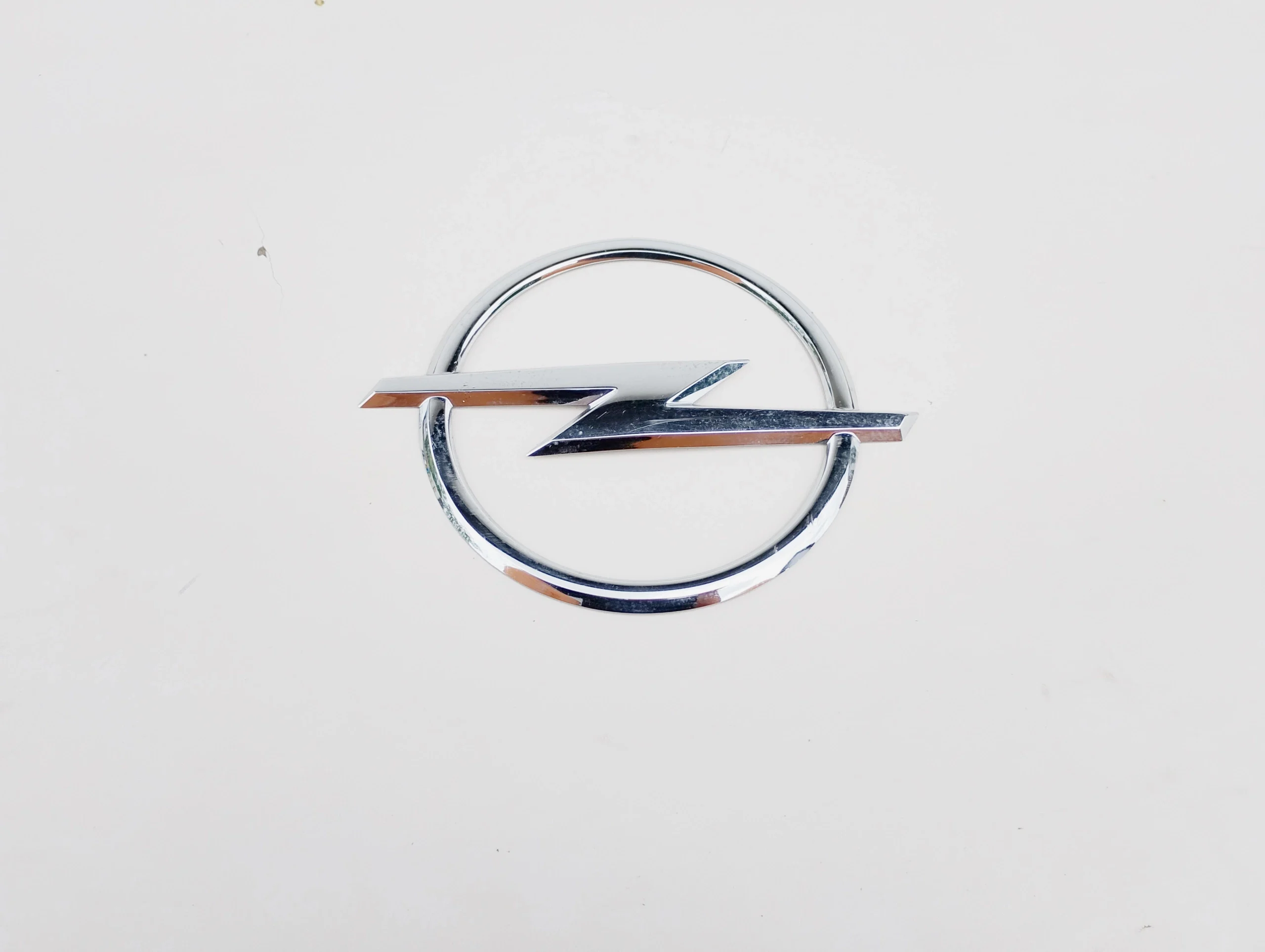opel-vectra-iii-c-emblemat-znaczek-klapy-tyl-02-08-24548-245-248-ed-car-ed-car.pl-7207573