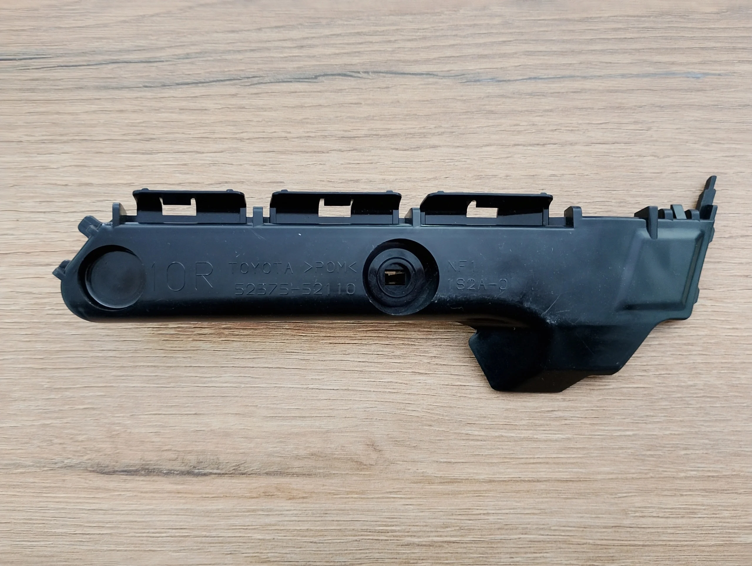 toyota-yaris-ii-slizg-zderzaka-prawy-tyl-tylny-05-11-52575-52110-52575-52111-ed-car.pl-7203990