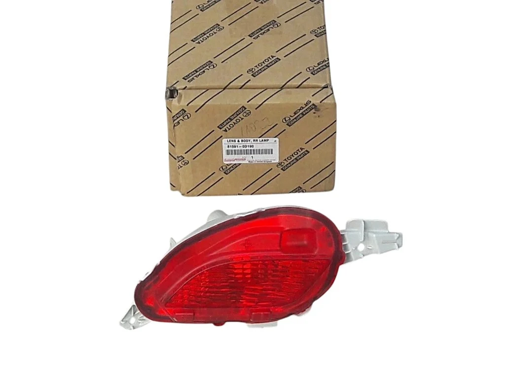 yaris-iii-lift-lewa-przeciwmgielna-lampka-spoiler-zderzaka-lewy-tyl-a81591-0d190-ed-car.pl-4981112