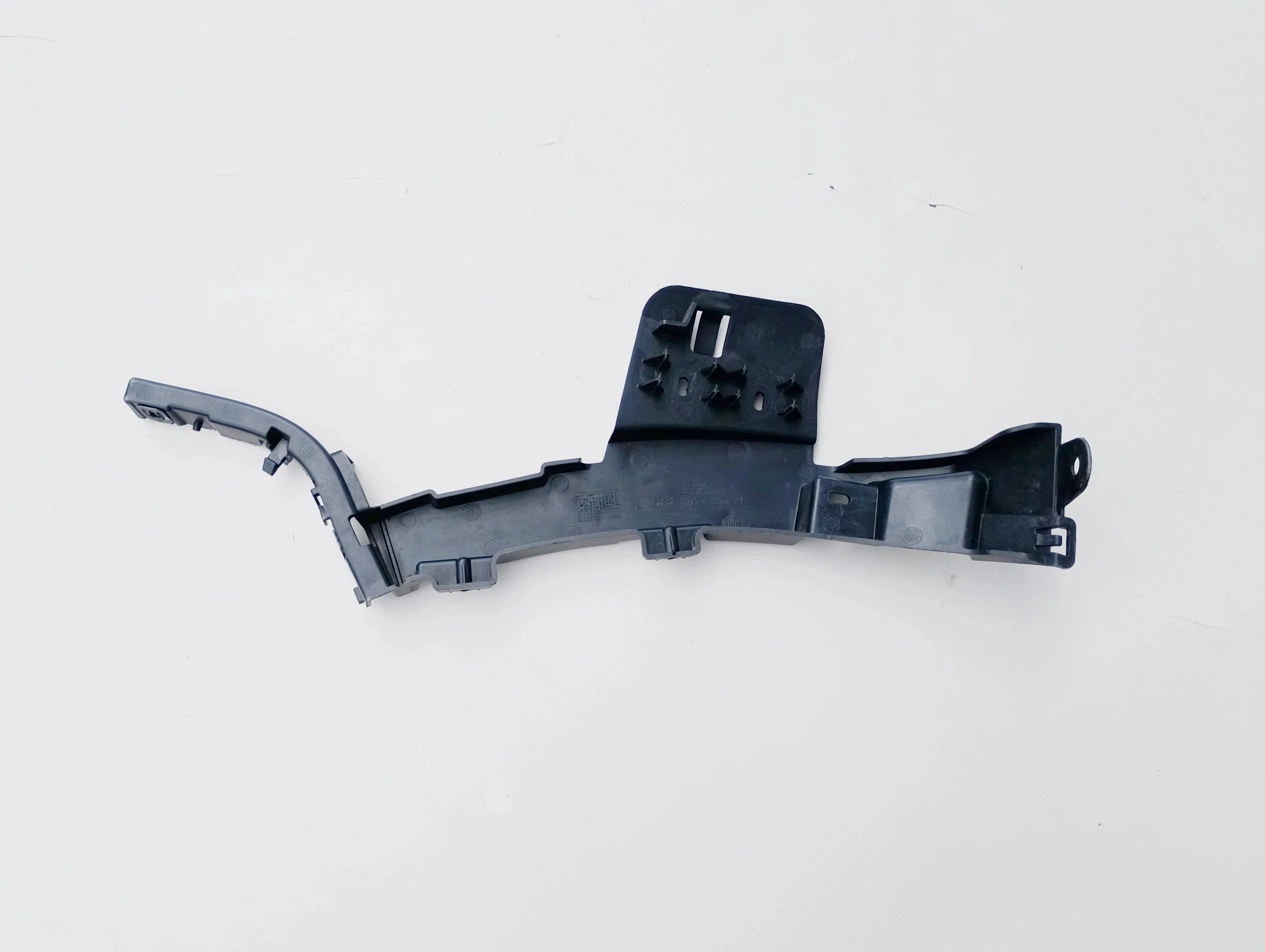 toyota-proace-i-verso-slizg-zderzaka-lewy-przod-16-24-asu001-a3261-su001-a3261-edcar-1594334x-ed-car.pl-7206383