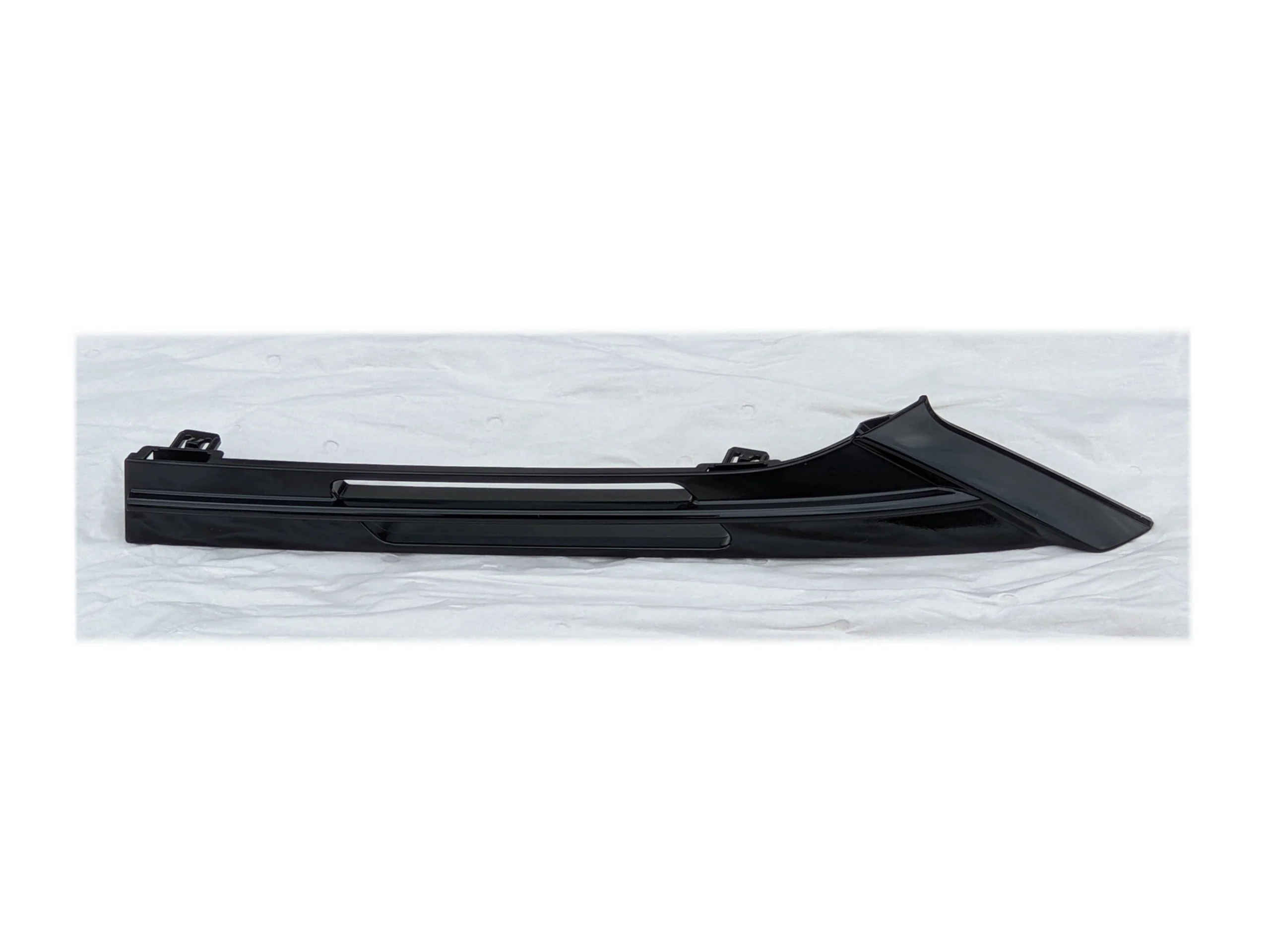 yaris-gr-lewa-kratka-listwa-atrapa-grill-zderzaka-przod-przedniego-53124-52210-ed-car.pl-7211899