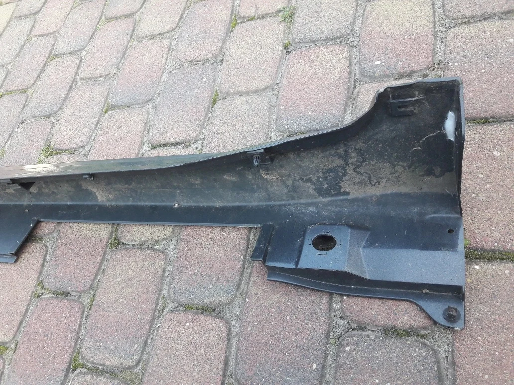 avensis-iii-t27-sed-kombi-listwa-progowa-prawa-nakladka-prawy-prog-08-75850-05020-ed-car.pl-7287394