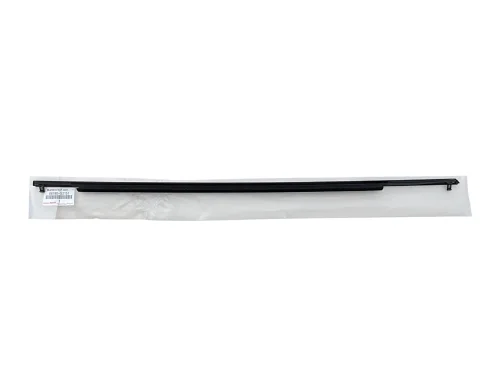 subaru-trezia-listwa-zgarniajaca-szyby-drzwi-prawy-tyl-11-68180-52151-ed-car.pl-7159172