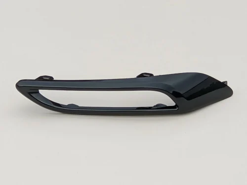 auris-ii-lift-hb-ramka-oslona-lampki-prawy-tyl-15-a52681-02010-ed-car.pl-5476544