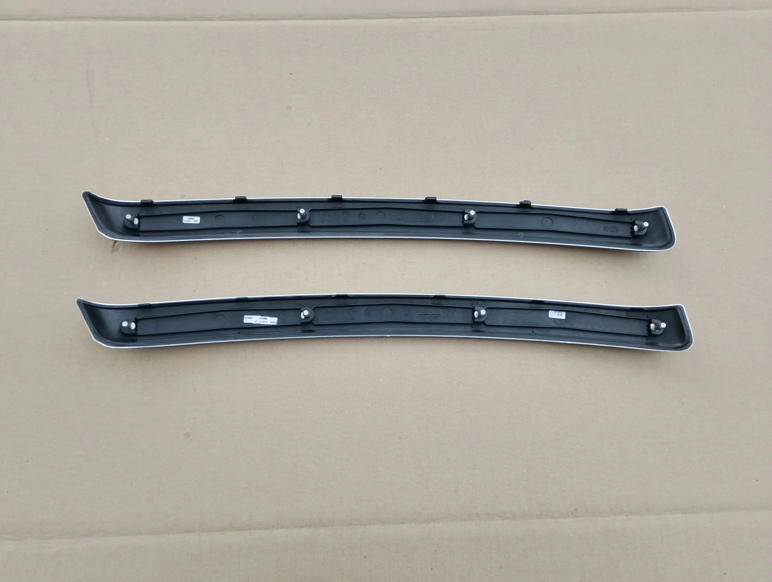 bmw-3-v-e90-e91-listwa-ozdobna-tapicerki-drzwi-prawy-przod-04-12-51419145408-9145408-ed-car.pl-7294814