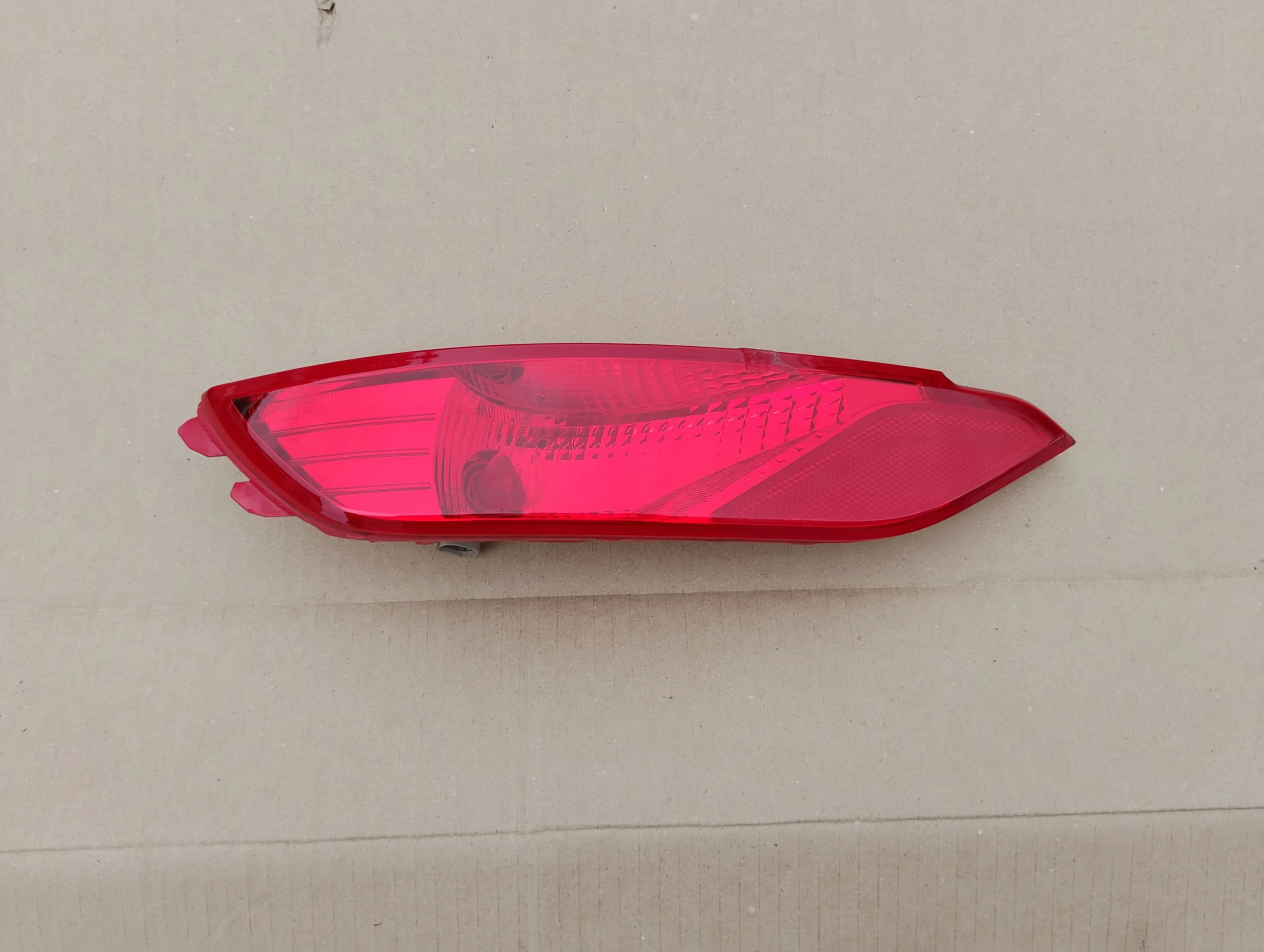 hyundai-tucson-iii-lampa-przeciwmgielna-zderzaka-lewy-tyl-15-18-92405-d3100-92405d3100-edcar-ed-car.pl-7295379