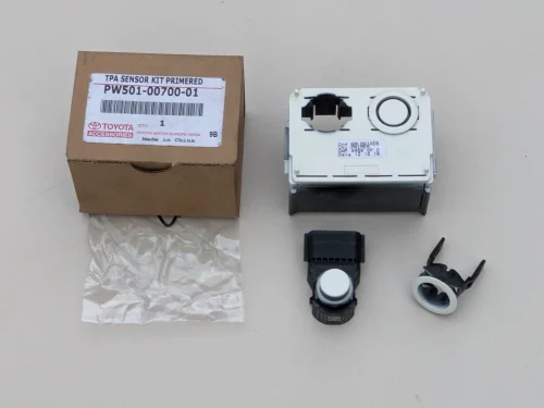 toyota-czujnik-parkowania-pdc-przod-pw501-00700-01-pw501-00700-01-6ml061adb-ed-car.pl-6069813