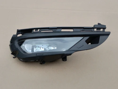 volvo-xc60-ii-halogen-drl-lampa-przeciwmgielna-prawy-przod-17-21-32337365-31425180-edcar-ed-car.pl-5366018