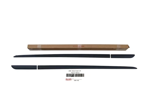 auris-i-e15-3d-komplet-nakladki-listwy-ozdobne-na-drzwi-i-blotnika-pz415-e1850-00-ed-car.pl-7194374
