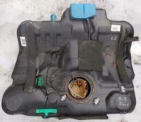 saab-9-3-93-ii-1-9-19-tid-zbiornik-paliwa-bak-03-11-456459894-ed-car.pl-4889571