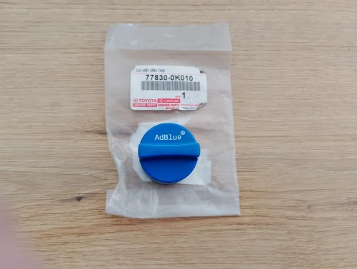 toyota-hilux-viii-korek-zbiornika-adblue-15-26-77830-0k010-778300k010-ed-car.pl-7305417
